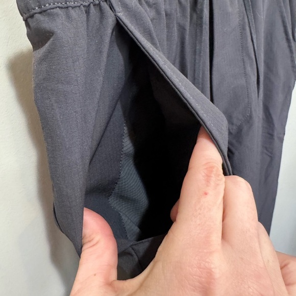 MEC‎ Lightweight Nylon Athletic Hiking Pants Men’s Size 30 - Picture 5 of 10